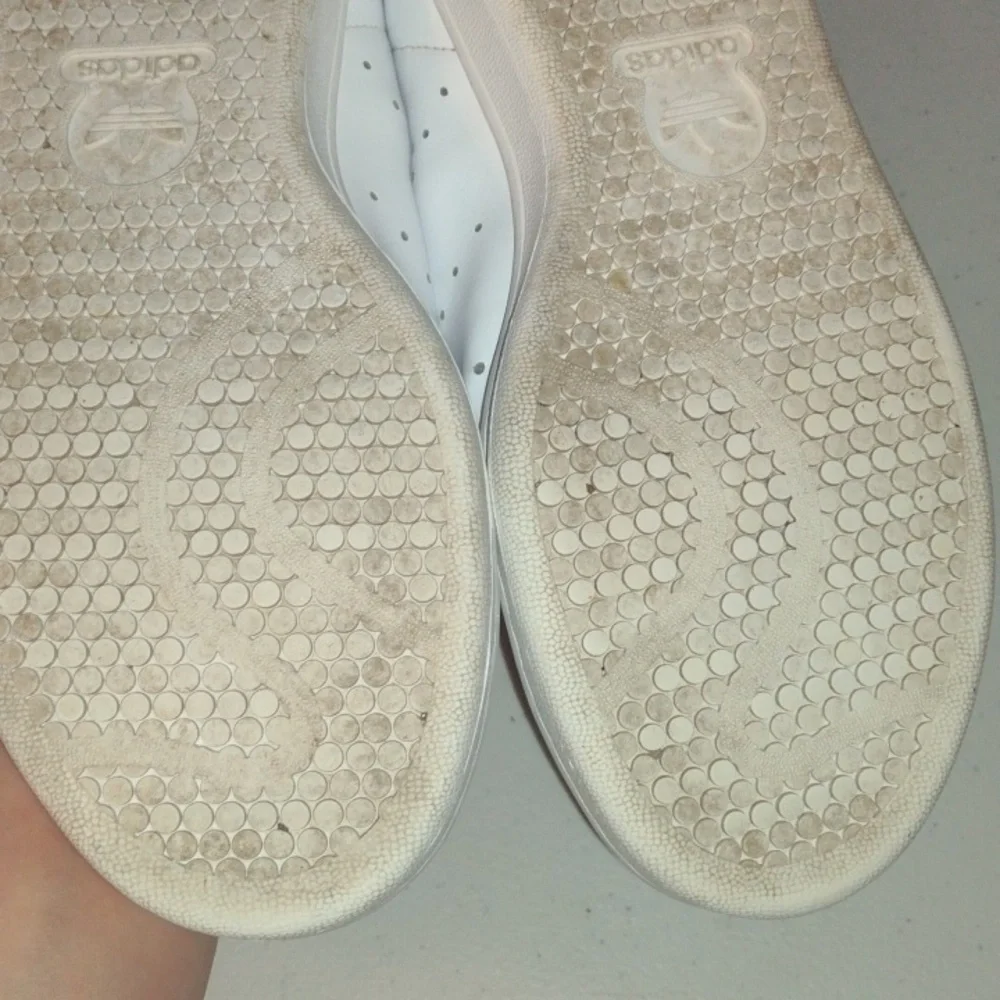 ADIDAS Stan Smith White Sneakers  size 7